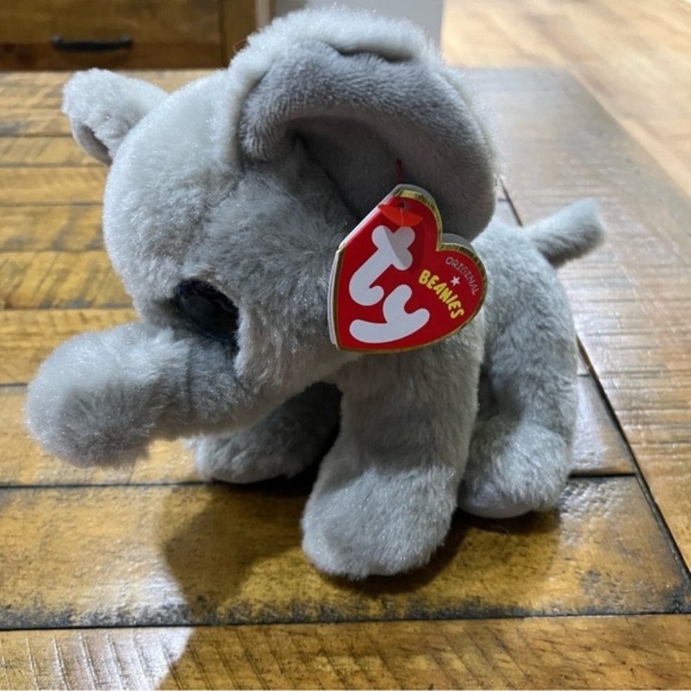 TY Beanie Babies  Whopper the elephant stuffed animal